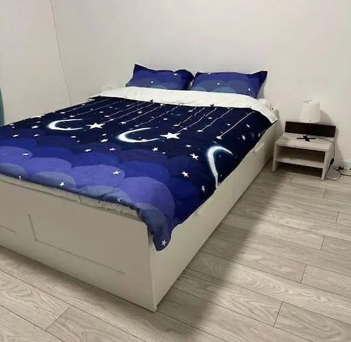 Wild Nest King Size Bed Lejlighed *