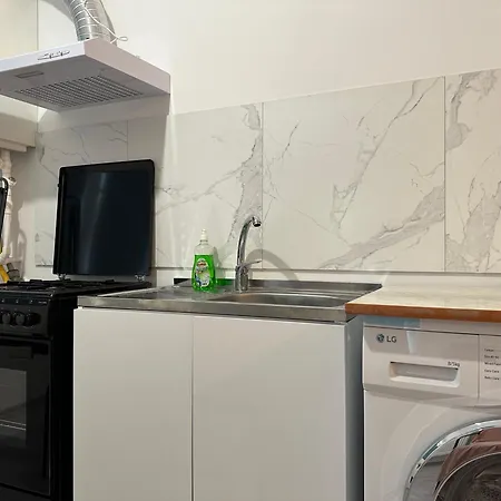 Apartment Wild Nest King Size Bed Bucharest