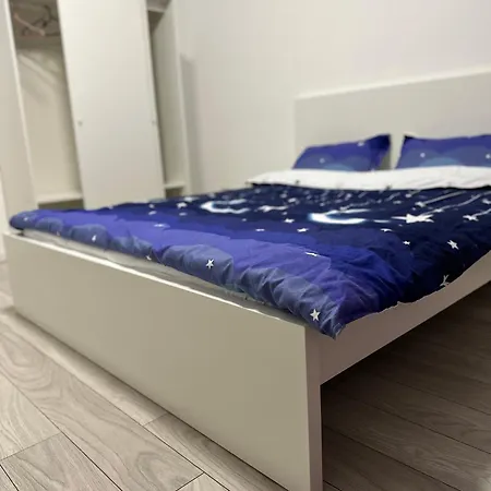 Wild Nest King Size Bed * Bucharest
