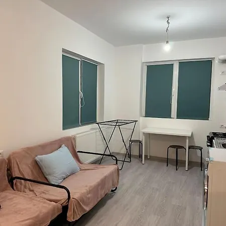 Apartment Wild Nest King Size Bed