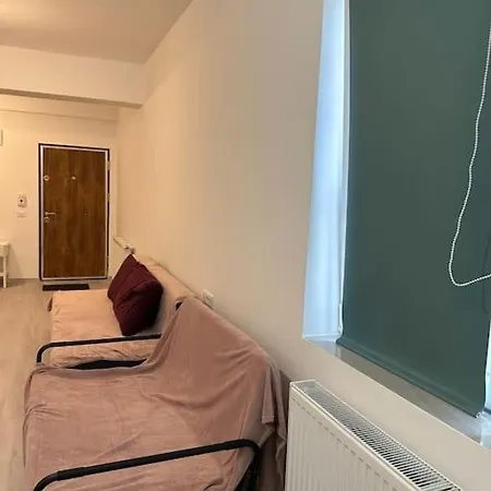 Wild Nest King Size Bed * Bucharest