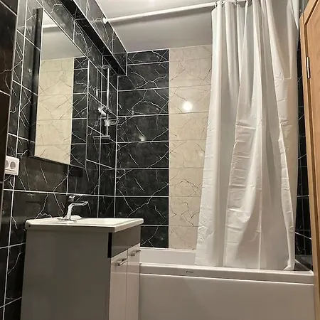 Wild Nest King Size Bed *